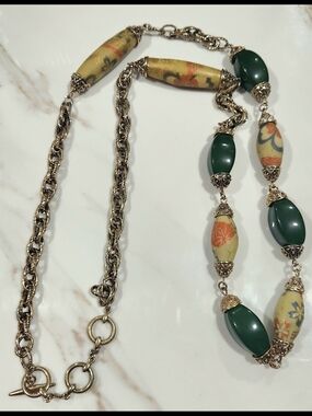 VINTAGE Monet Gold-Tone Green & Floral Bead Statement Necklace
